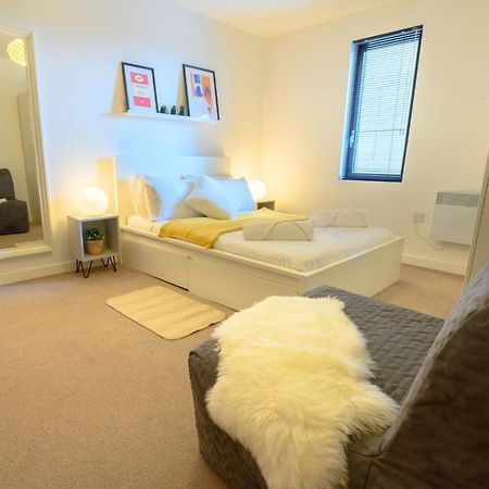 Superb Apartment At The Gallery, Baltic Triangle Liverpool Buitenkant foto