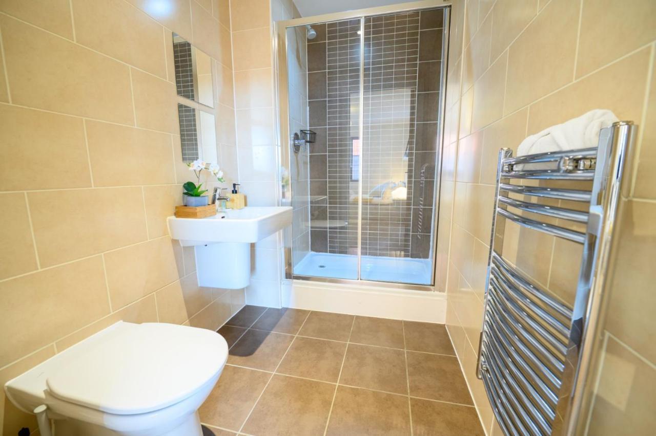 Superb Apartment At The Gallery, Baltic Triangle Liverpool Buitenkant foto