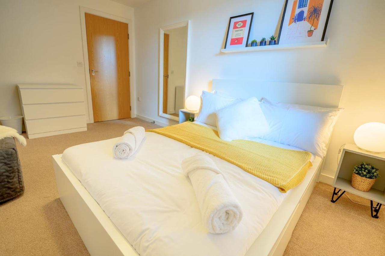 Superb Apartment At The Gallery, Baltic Triangle Liverpool Buitenkant foto