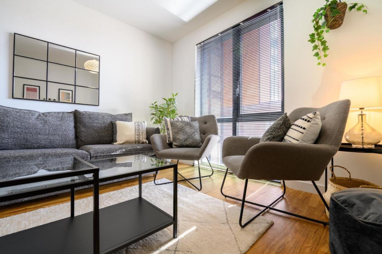 Superb Apartment At The Gallery, Baltic Triangle Liverpool Buitenkant foto