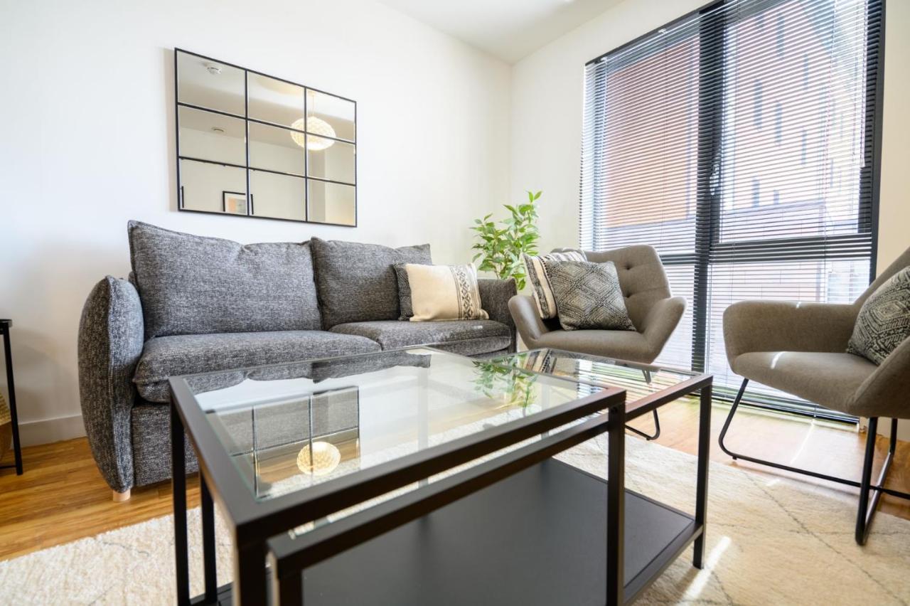 Superb Apartment At The Gallery, Baltic Triangle Liverpool Buitenkant foto