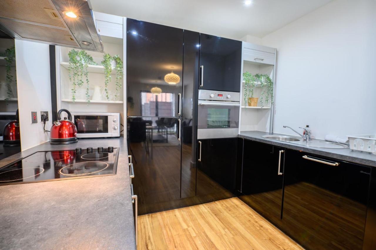 Superb Apartment At The Gallery, Baltic Triangle Liverpool Buitenkant foto
